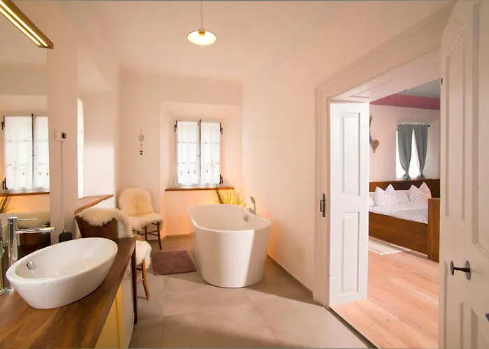 Guest house Juvanova Hisa - And Luce